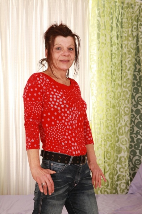 avvikande milf pretty erotic samling