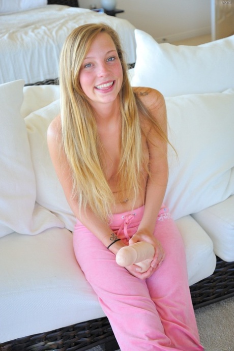 blond milf pov vacker hd foto